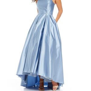 GORGEOUS Betsy & Adam Dress